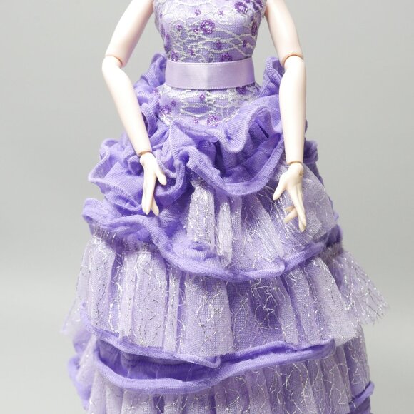 DISNEY DESCENDANTS Mal Coronation Isle of the Lost Doll - Picture 3 of 8